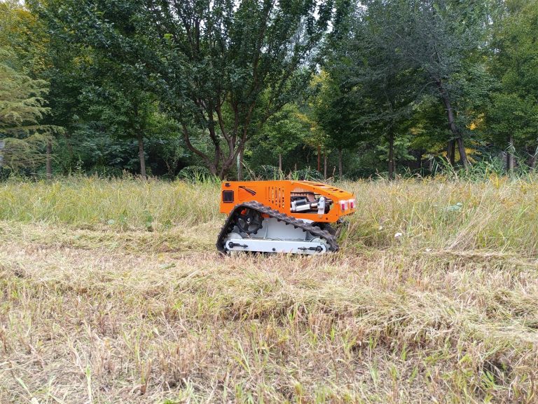 petrol high precision cutting blade brushless DC motor all slopes remote control mowing machine
