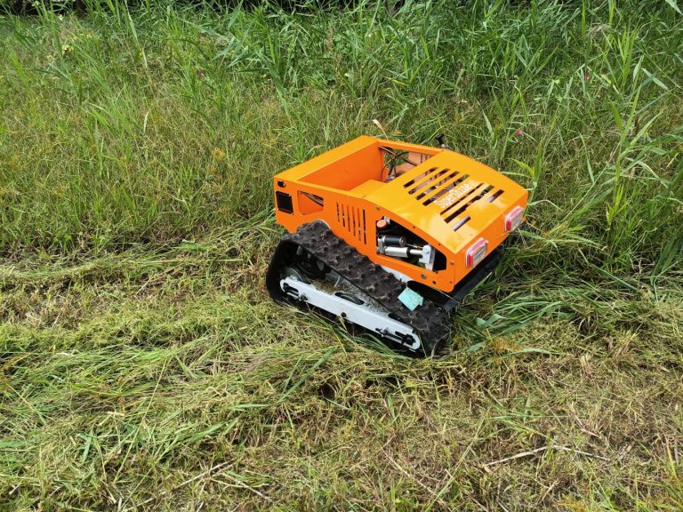 gasoline engine low energy consumption sharp mowing blades all slopes remote control mowing machine