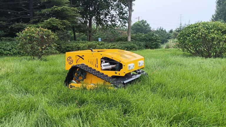 factory direct sales low wholesale price China thick bush remotely controlled brush cutter